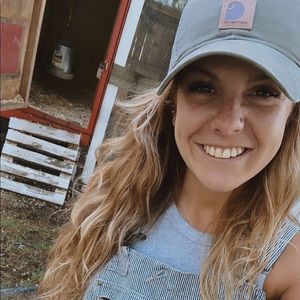 Meet your Posher, Katie